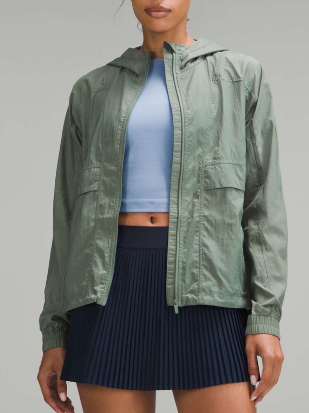 Lululemon Hood Lite Jacket in Grey Eucalyptus